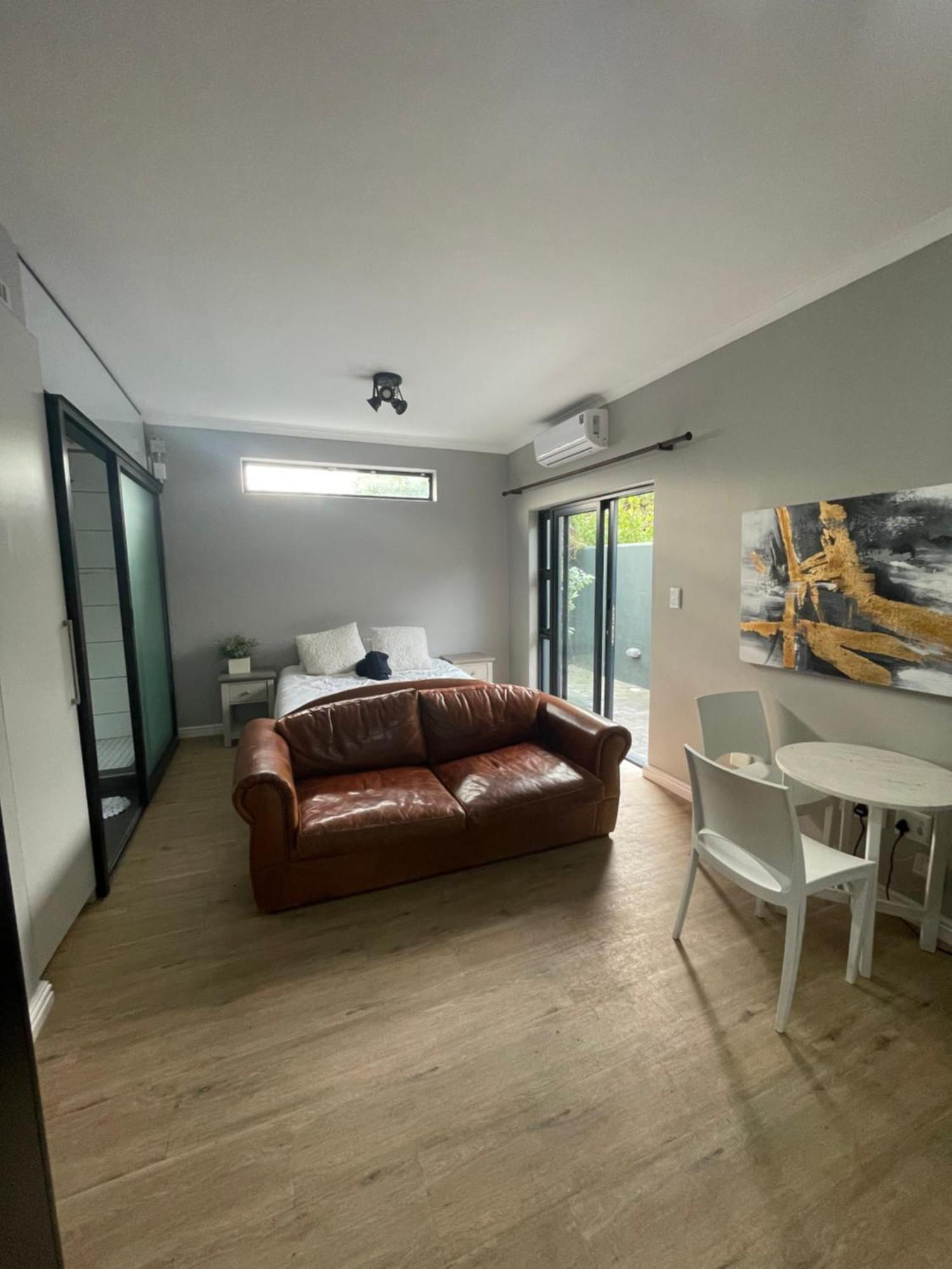 Beach Studio Apartment Apartment